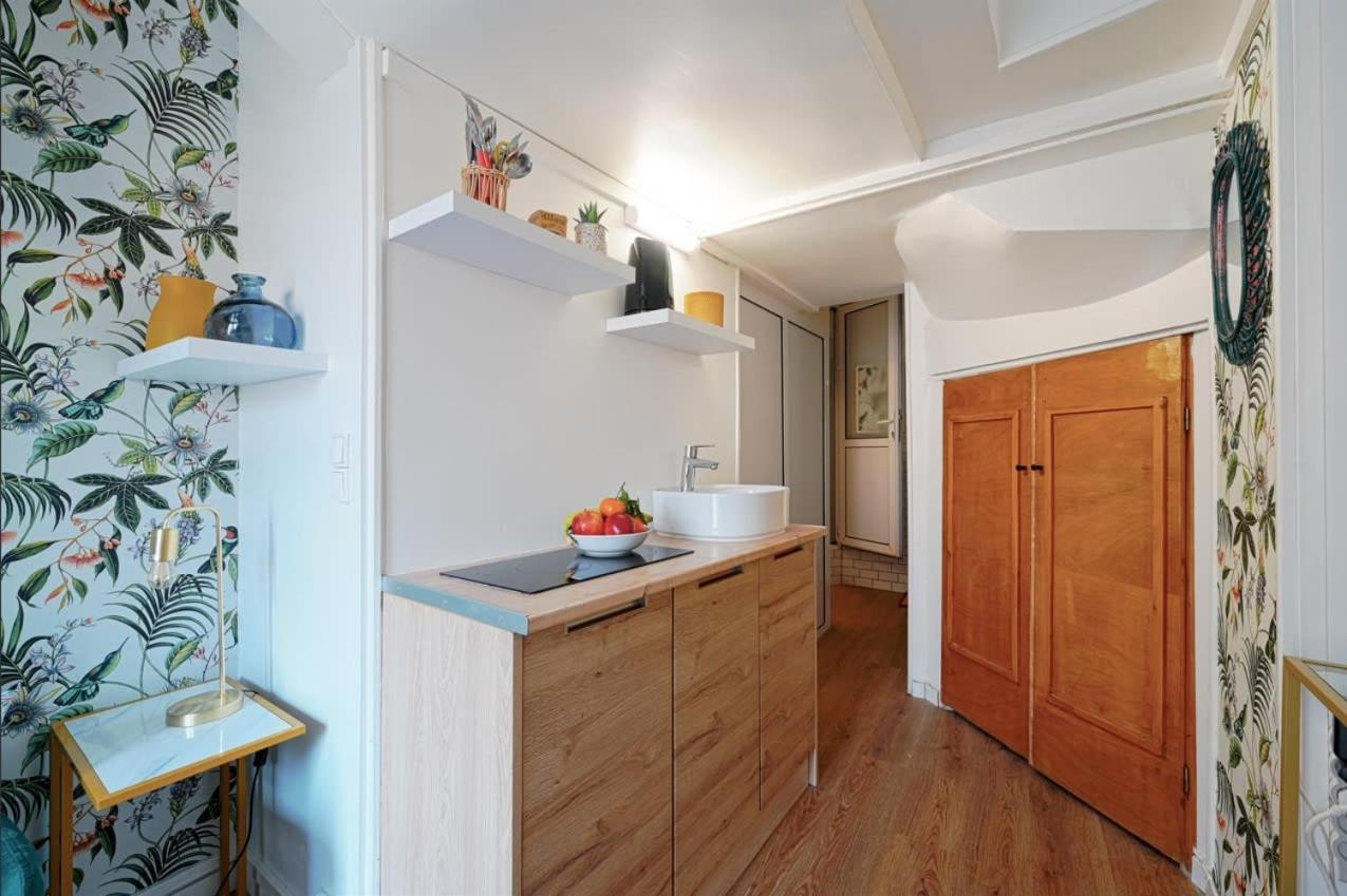 Cosy Renovated Studio In Heart Of Marais, Best Area To Discover In Paris Apartment Екстериор снимка